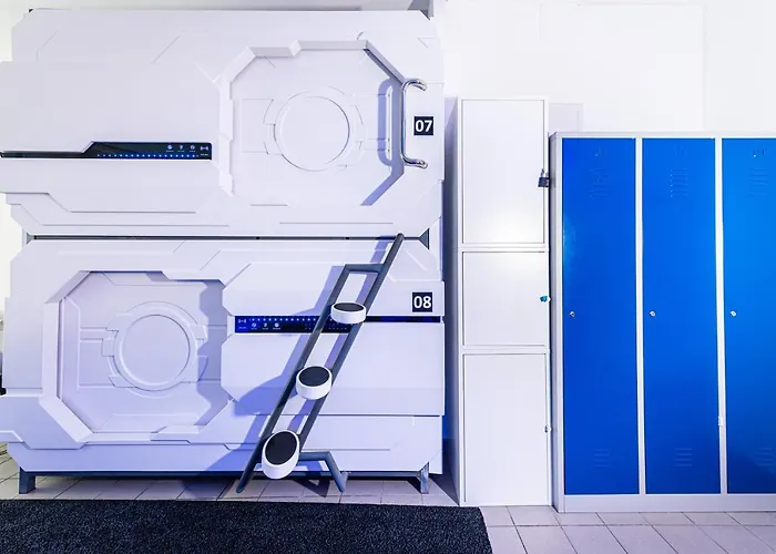 Space Home Apartment - Inner City